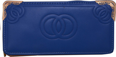 

Prime Formal Blue Clutch