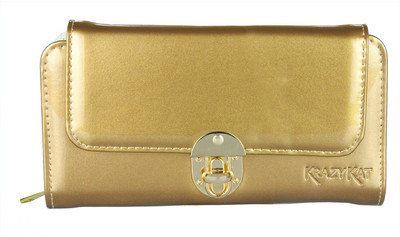 

JG Shoppe Party Gold Clutch