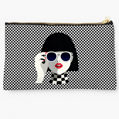 

Uptown18 Casual Black Clutch