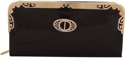 

UMA Casual Black Clutch