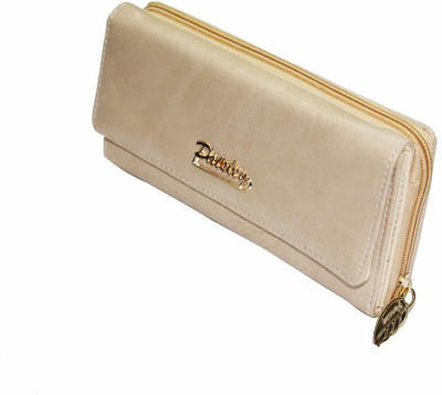 

Craft Art India Casual Beige Clutch