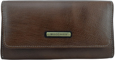 

Moochies Formal Tan Clutch