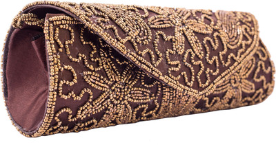 

Kleio Party Brown Clutch