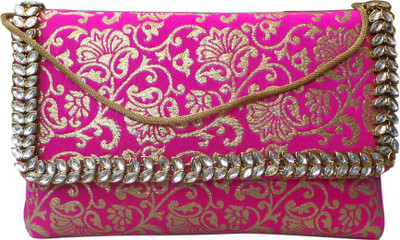 

Bhamini Party Pink Clutch