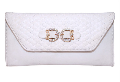 

The Trendy Casual White Clutch