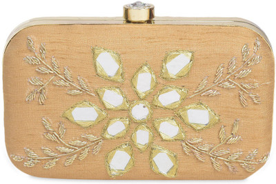 

Uptown Party Beige Clutch