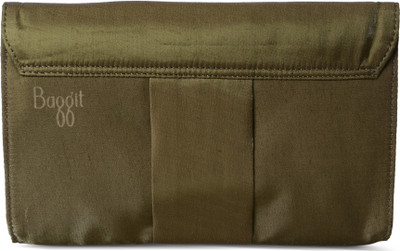 

Baggit Casual Green Clutch