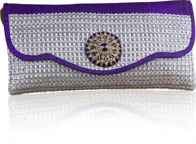

Variation Party Silver Clutch