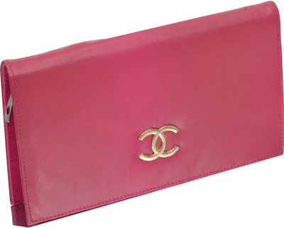 

Etiquette Party Pink Clutch