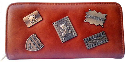 

Sanshul Party Brown Clutch