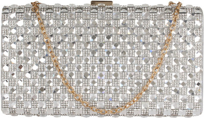 

PamperVille Party Silver Clutch
