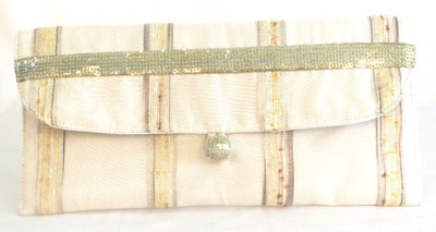 

Needlecrest Formal White Clutch