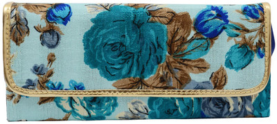 

Bagaholics Casual Blue Clutch