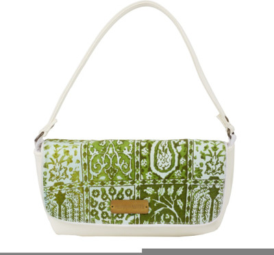 

Hepburnette Casual Green Clutch