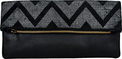

Rub & Style Casual Black Clutch