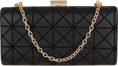 

PamperVille Black Clutch