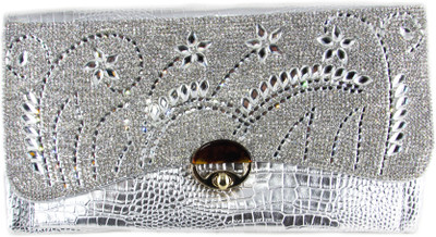 

Dolls N Queens Party Silver Clutch