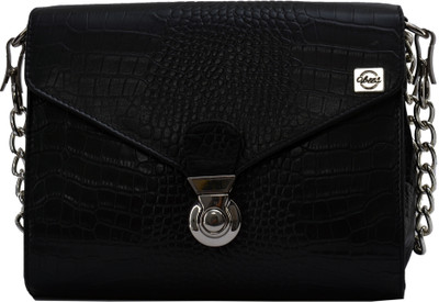 

Vbee's Casual Black Clutch