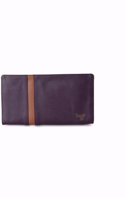 

Baggit Casual Purple Clutch