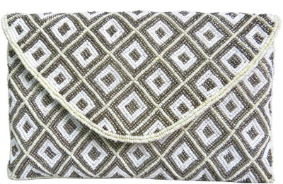 

Kawaii Casual Beige Clutch