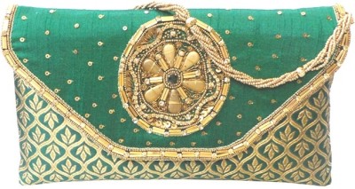 

Bhamini Party Green Clutch
