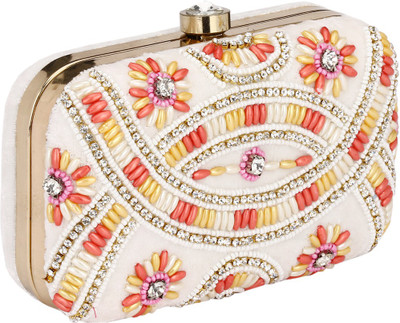 

PASHAN KALA Party White Clutch