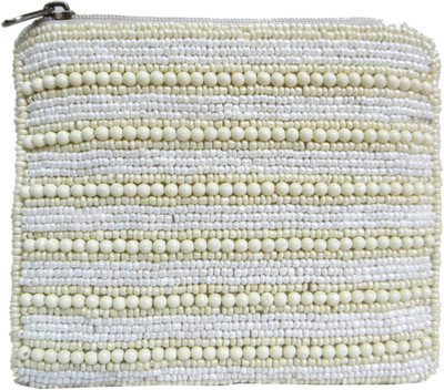 

Kawaii Casual Beige Clutch