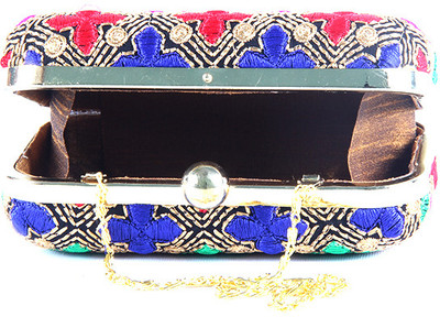 67% OFF on Saisha Casual Multicolor Clutch 67% OFF on Saisha Casual Multicolor Clutch