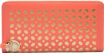 Starz Casual Pink Clutch