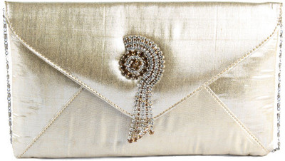 66% OFF on Saisha Party Gold Clutch 66% OFF on Saisha Party Gold Clutch
