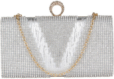 

PamperVille Party Silver Clutch