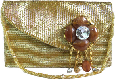 

Kawaii Casual Gold Clutch