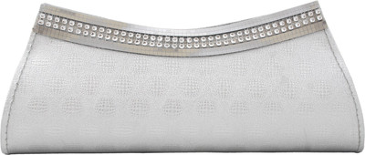

MTE Party Silver Clutch
