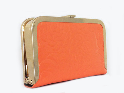 

Carry On Casual, Party Orange, Gold Clutch, Gold;orange
