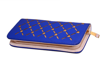 

Prime Formal Blue Clutch