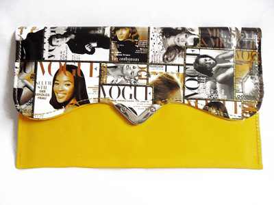 

Treasure Casual Yellow Clutch