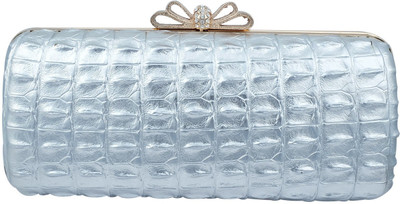 

Super Drool Formal Silver Clutch
