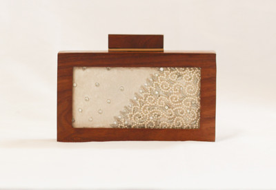 

PRIYAROSE Multicolor Clutch
