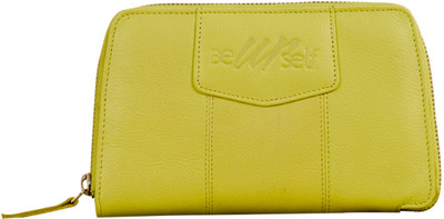 

eZeeBags Casual Green Clutch