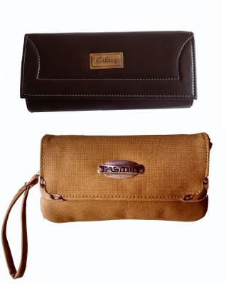 

Fiable Formal Brown Clutch