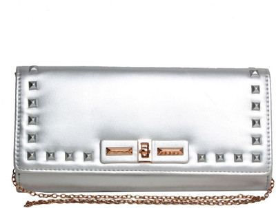 

Reedra Party Silver Clutch