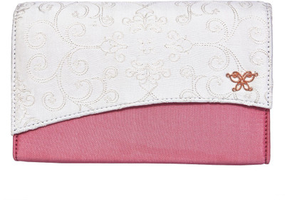 

TISKA Pink Clutch