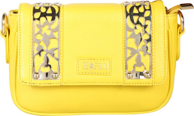 

Horra Casual Yellow Clutch