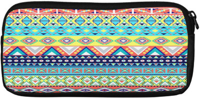 

Panda Creation Casual Multicolor Clutch