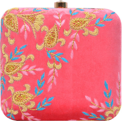 

Tooba Handicraft Party Pink Clutch