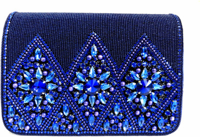 

Kawaii Casual Blue Clutch
