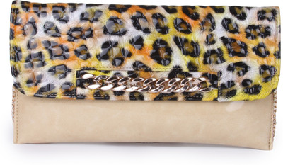 

Kleio Casual Beige Clutch