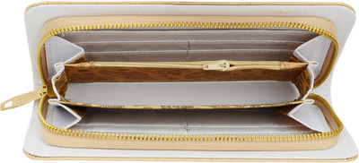

Bagaholics Casual Gold Clutch