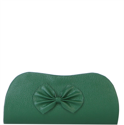 

Skyways Casual Green Clutch
