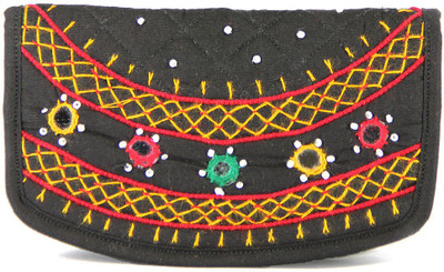 

Womens Cottage Casual Black Clutch